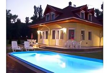 Family pension Balatonszemes 4